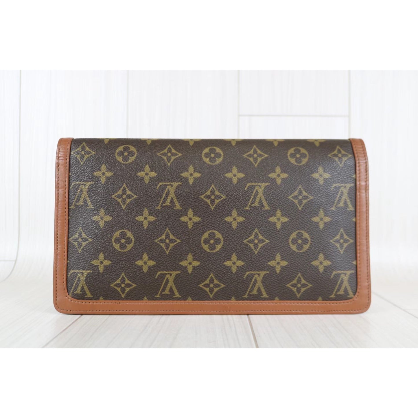 Rank A ｜ LV Monogram Vintage Clutch Bag｜052508