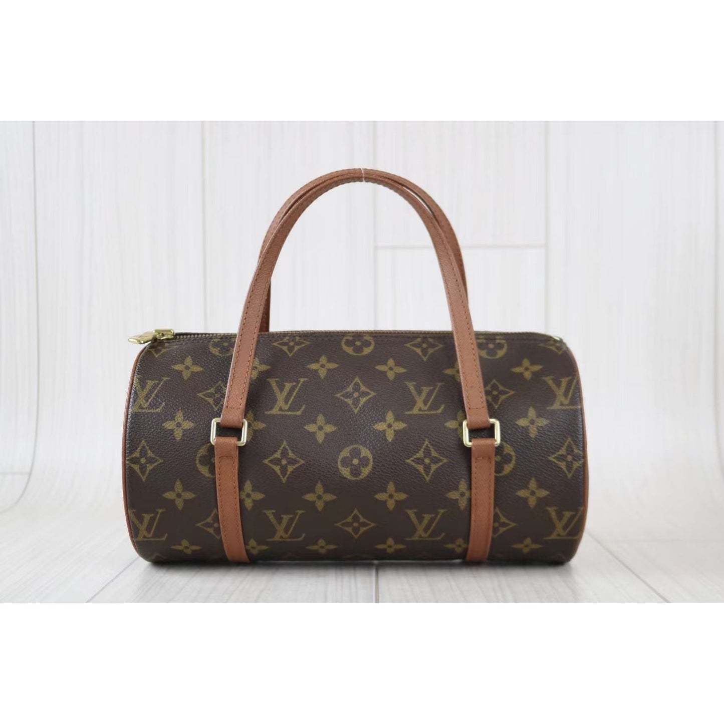 Rank SA ｜ LV Monogram Papillon 26 Handbag ｜020204