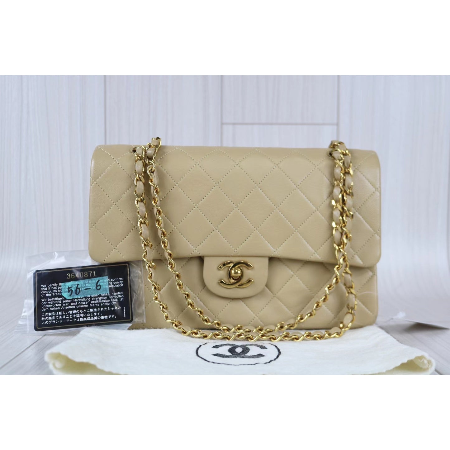 Rank A ｜ CHANEL CF Shoulder Bag ｜021111