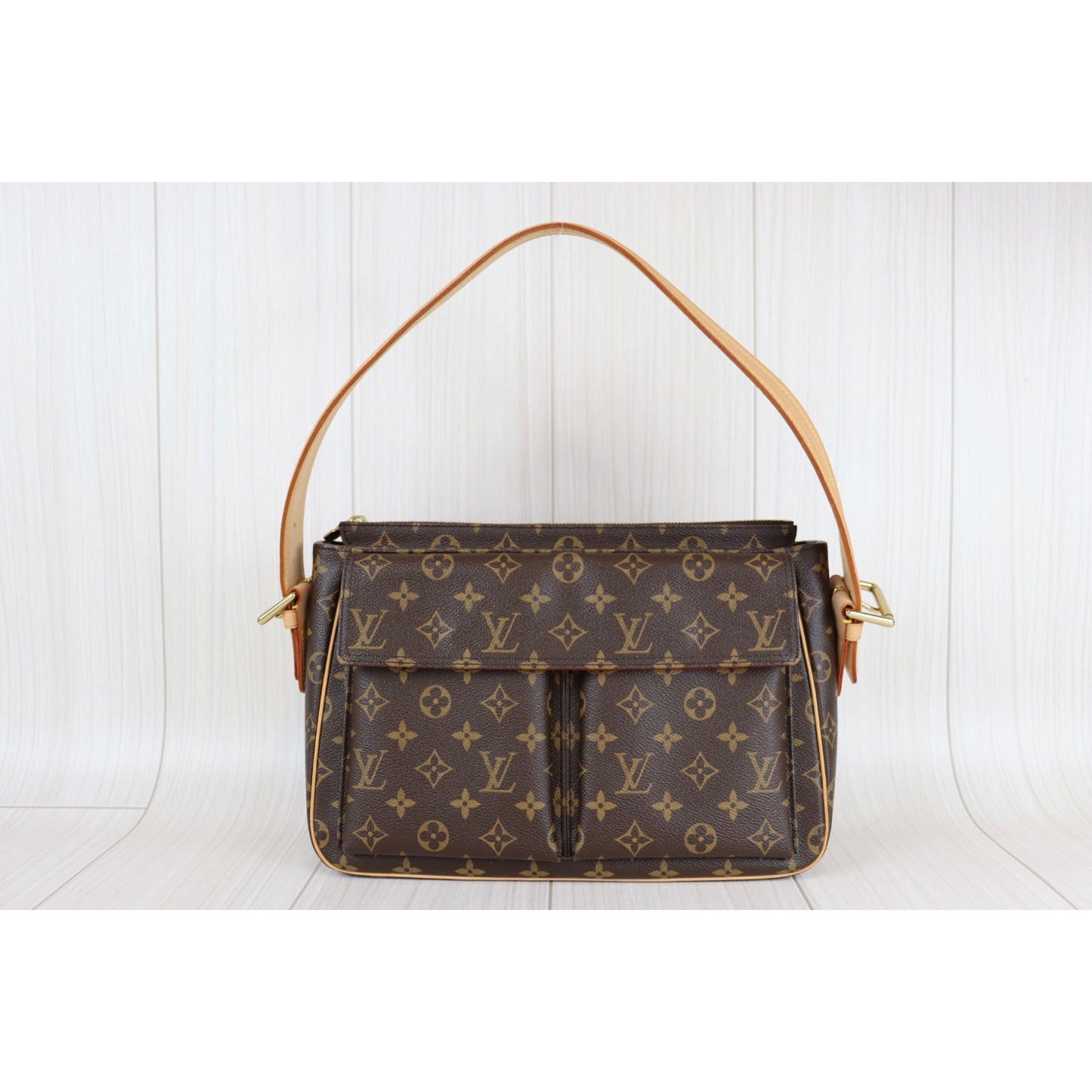 Rank A ｜LV Monogram Viva Cite GM Shoulder Bag｜082503