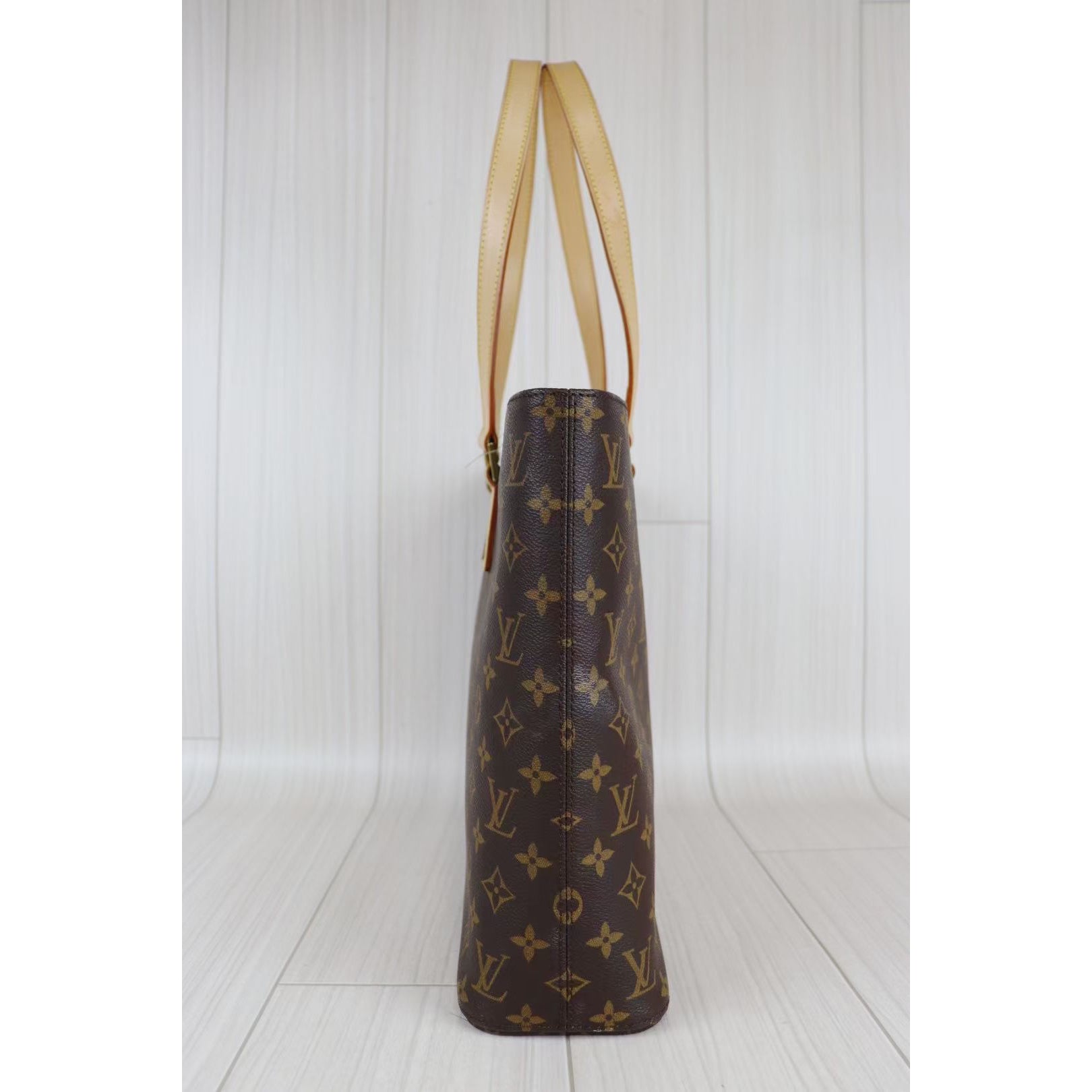 Princesspauonlineshoppe Main Page - ❗💎Authentic Louis Vuitton Luco Tote Bag💎❗  How to Order? Price are in the 📷 Please send us message/DMwith the  screenshot/copy/name of the item you want to purchase. Invoice