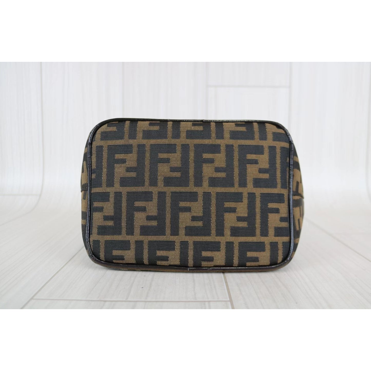 Rank A ｜ FENDI Zucca Mamma Baguette Shoulder Bag ｜031406