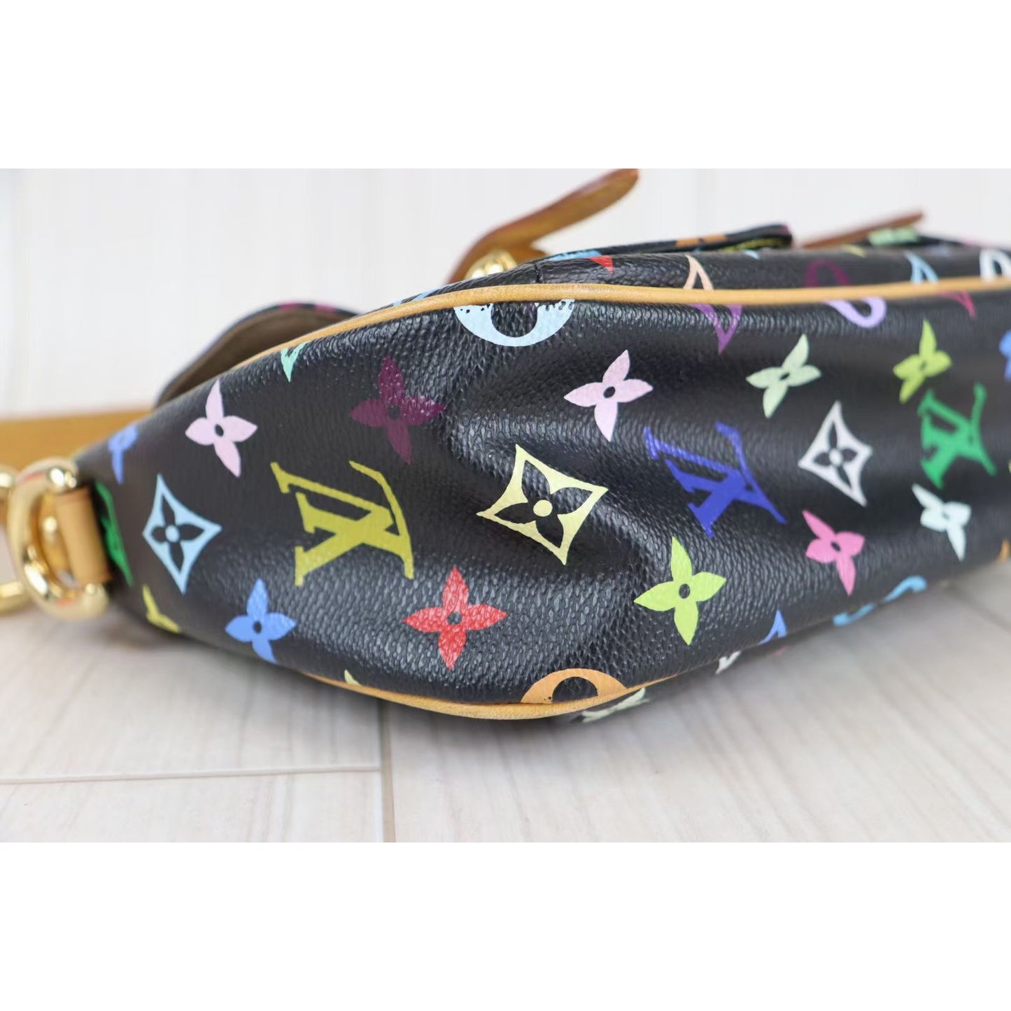 Rank AB｜ LV Lodge  Monogram Multicolor ｜082613