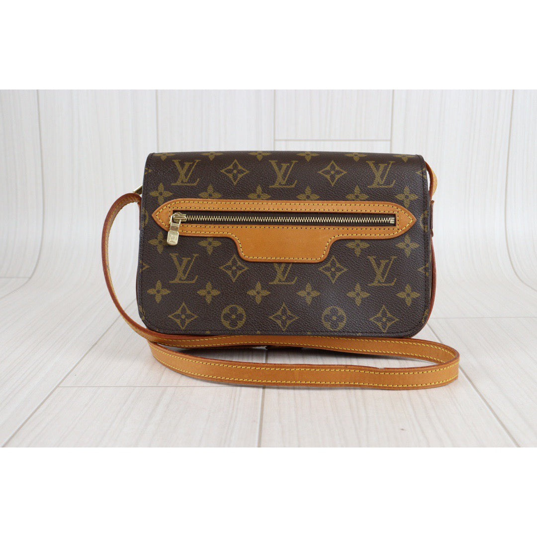 Rank AB ｜ LV Monogram Shoulder Bag ｜23041708