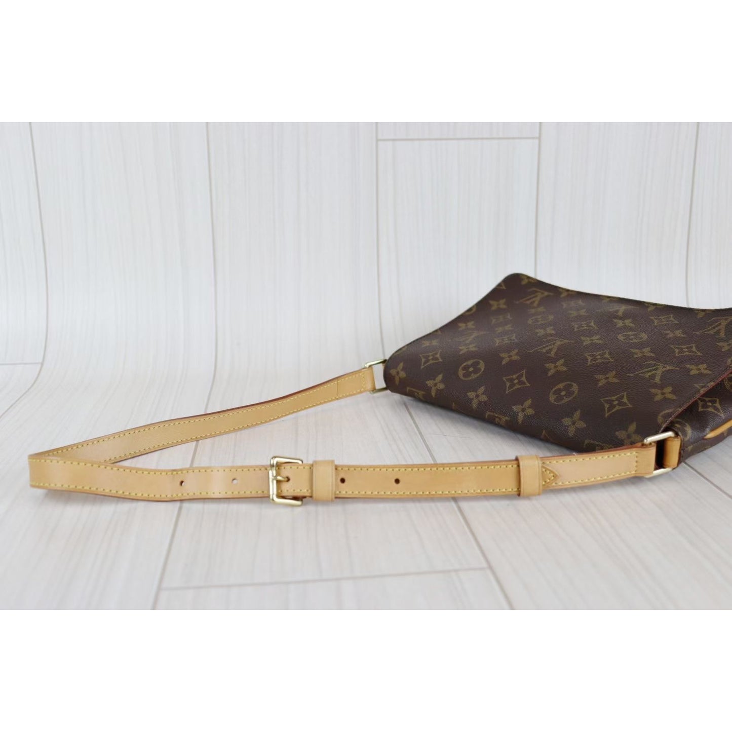 Rank A ｜ LV Monogram Musette Tango Shoulder Bag｜073104