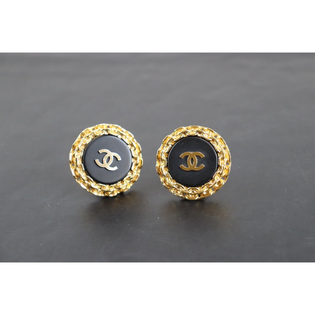 Rank AB｜CHANEL Vintage Earrings ｜22120910