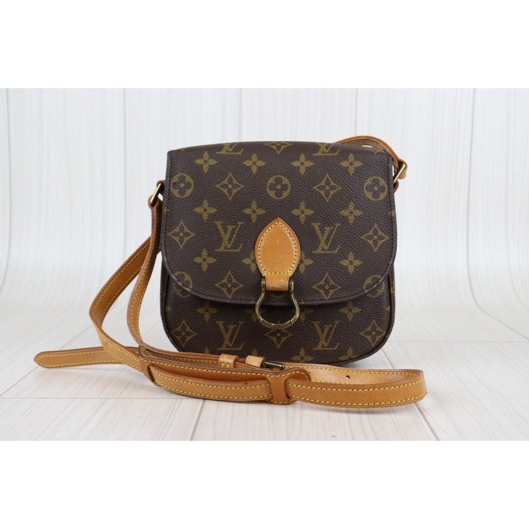 Rank AB ｜ LV Monogram Saint Cloud MM Shoulder Bag ｜23040407