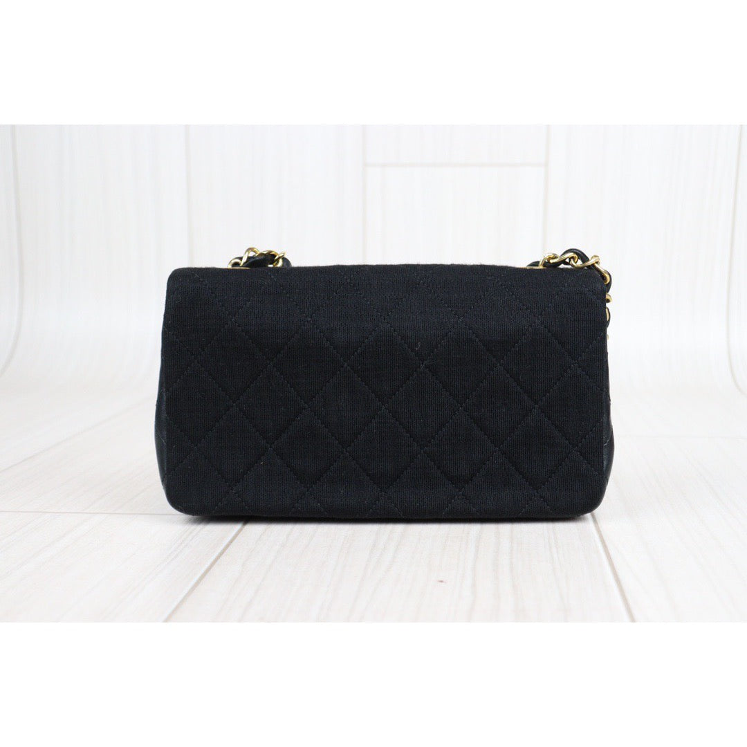 Rank A ｜CHANEL Lambskin CF19 Turn Lock Shoulder Bag ｜23033101