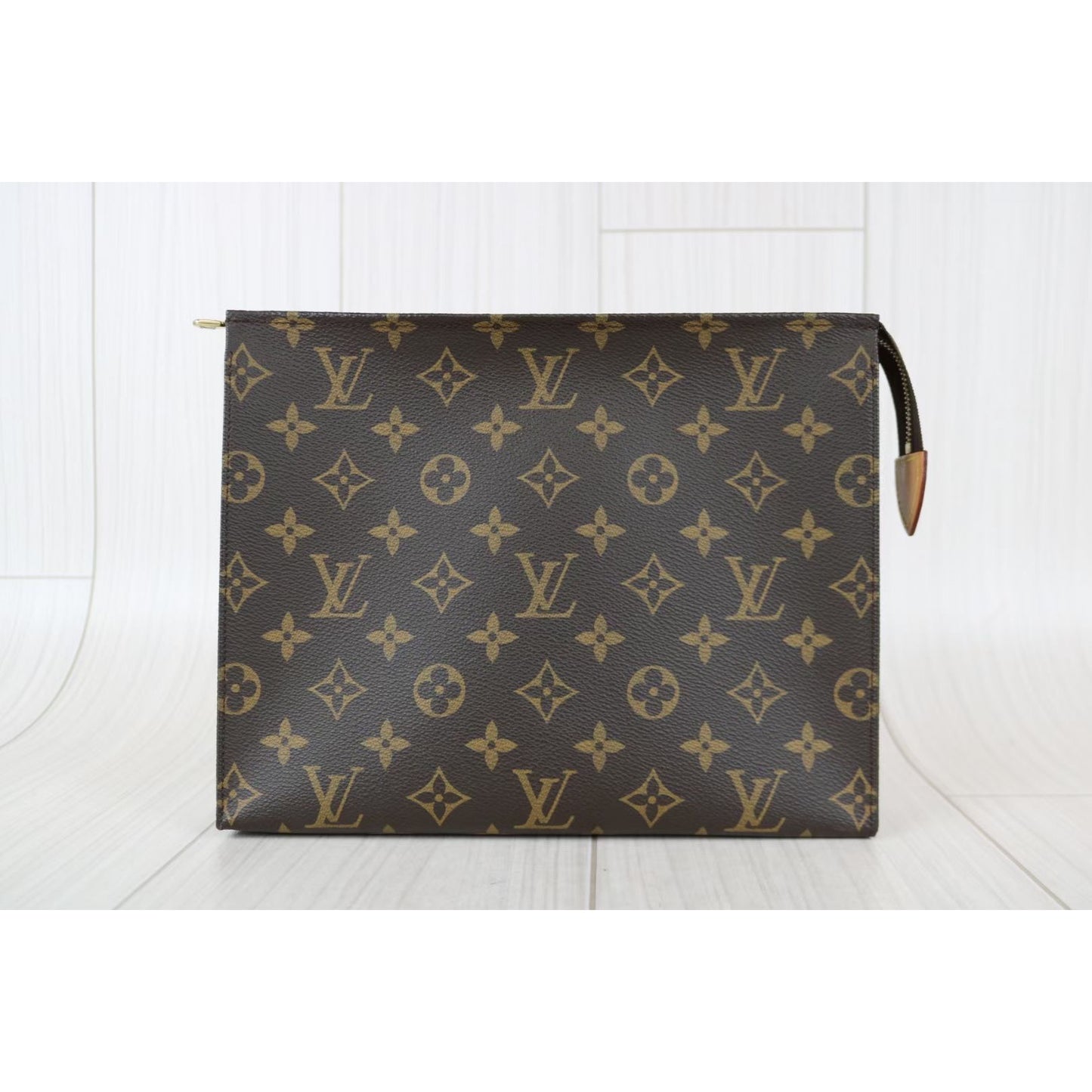 Rank SA ｜ LV Truth Toilet 28 Monogram Makeup Pouch｜031712