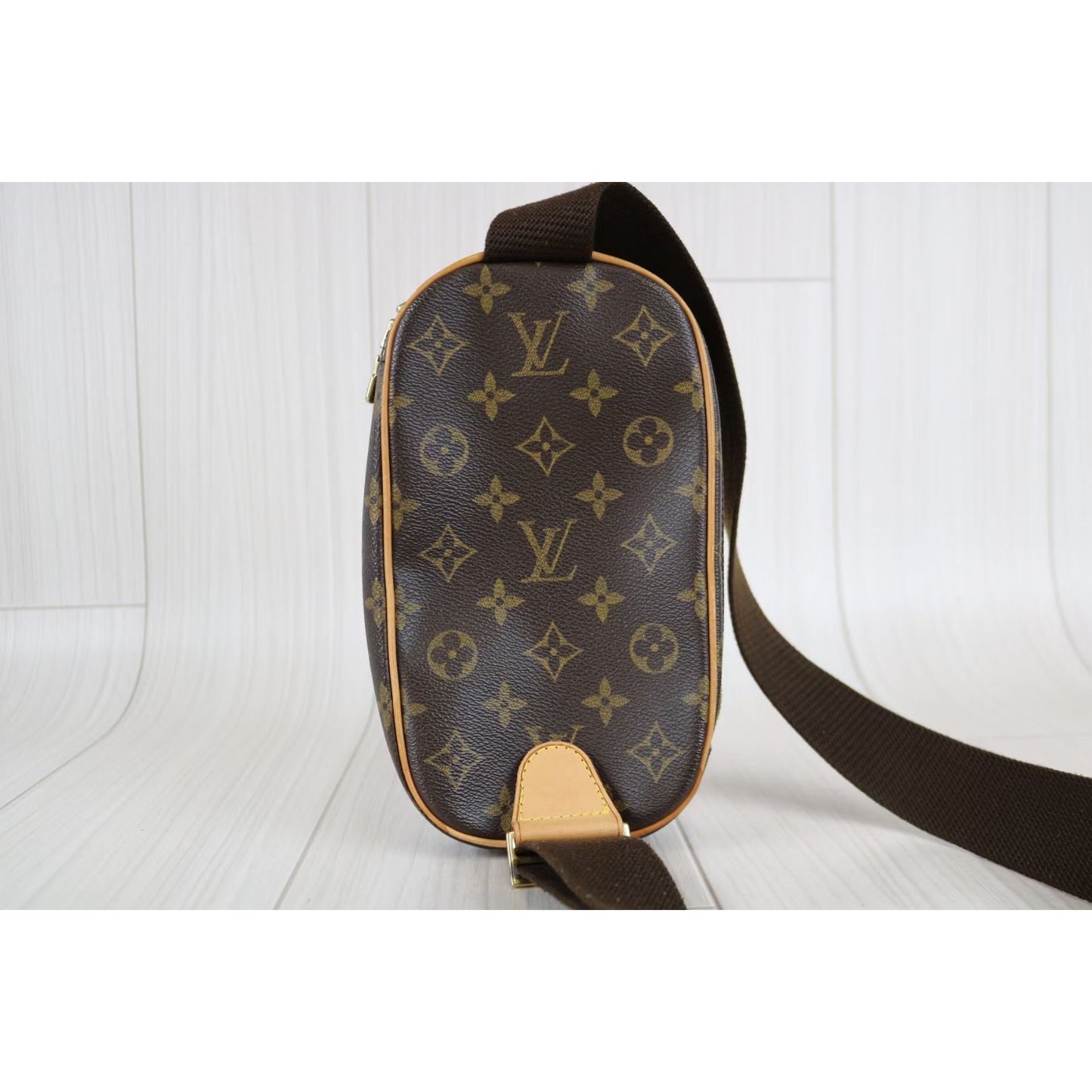 Rank AB ｜ LV Monogram Pochette Ganju Shoulder Bag Body Bag ｜060202