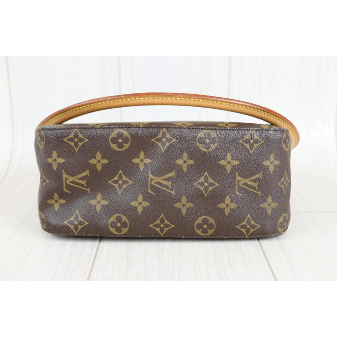 Rank AB ｜ LV Monogram Looping MM Shoulder Bag ｜22120206