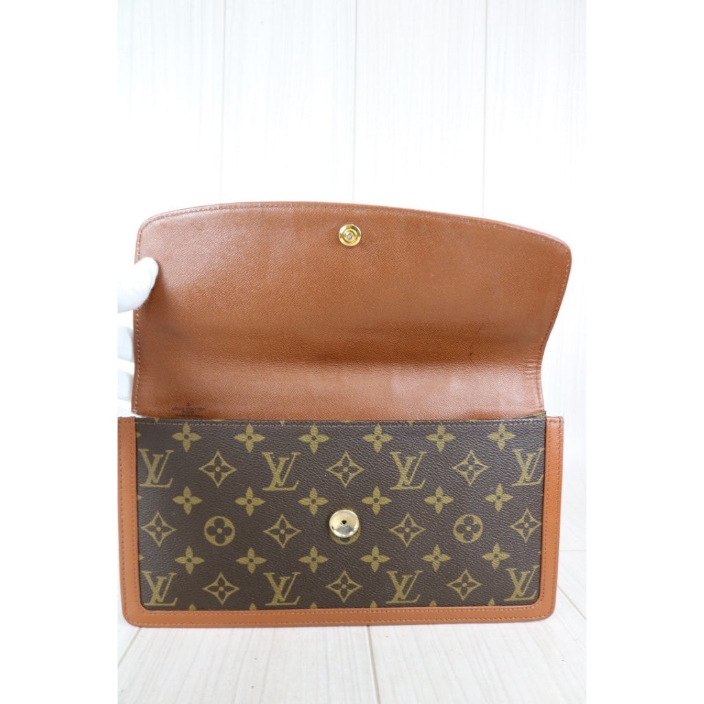 Rank A ｜ LV Monogram Clutch Bag｜033105