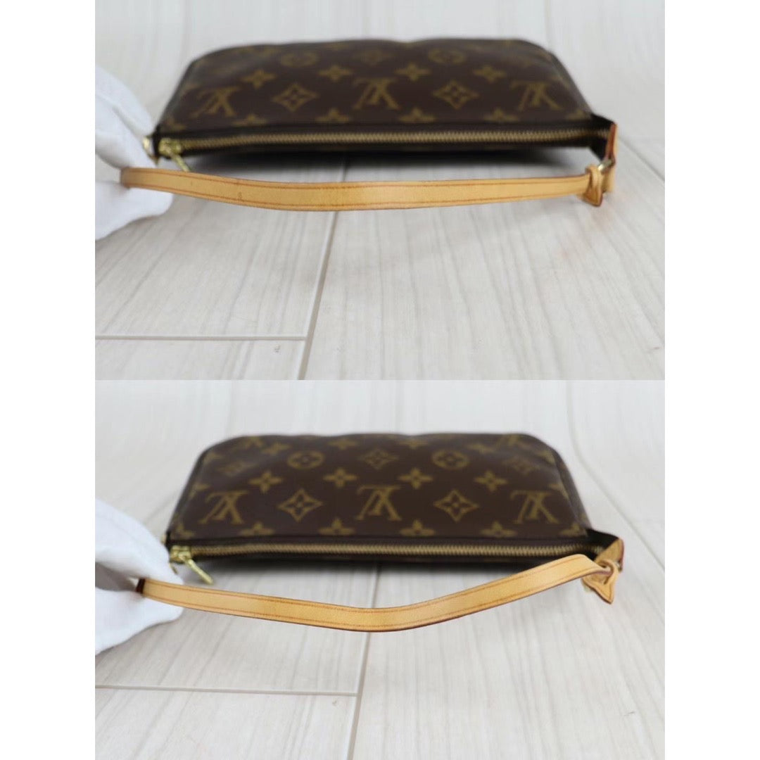 Rank AB ｜ LV Monogram Pochette Accessoires ｜22111003