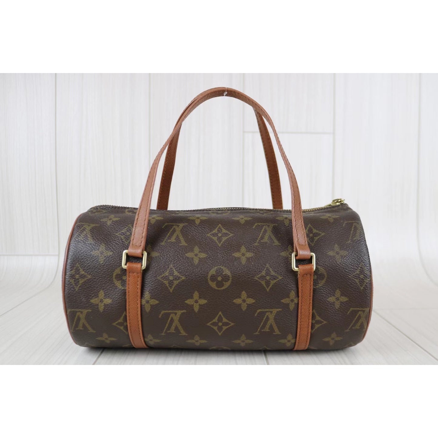 Rank AB ｜ LV Monogram Papillon 26 Handbag ｜061704