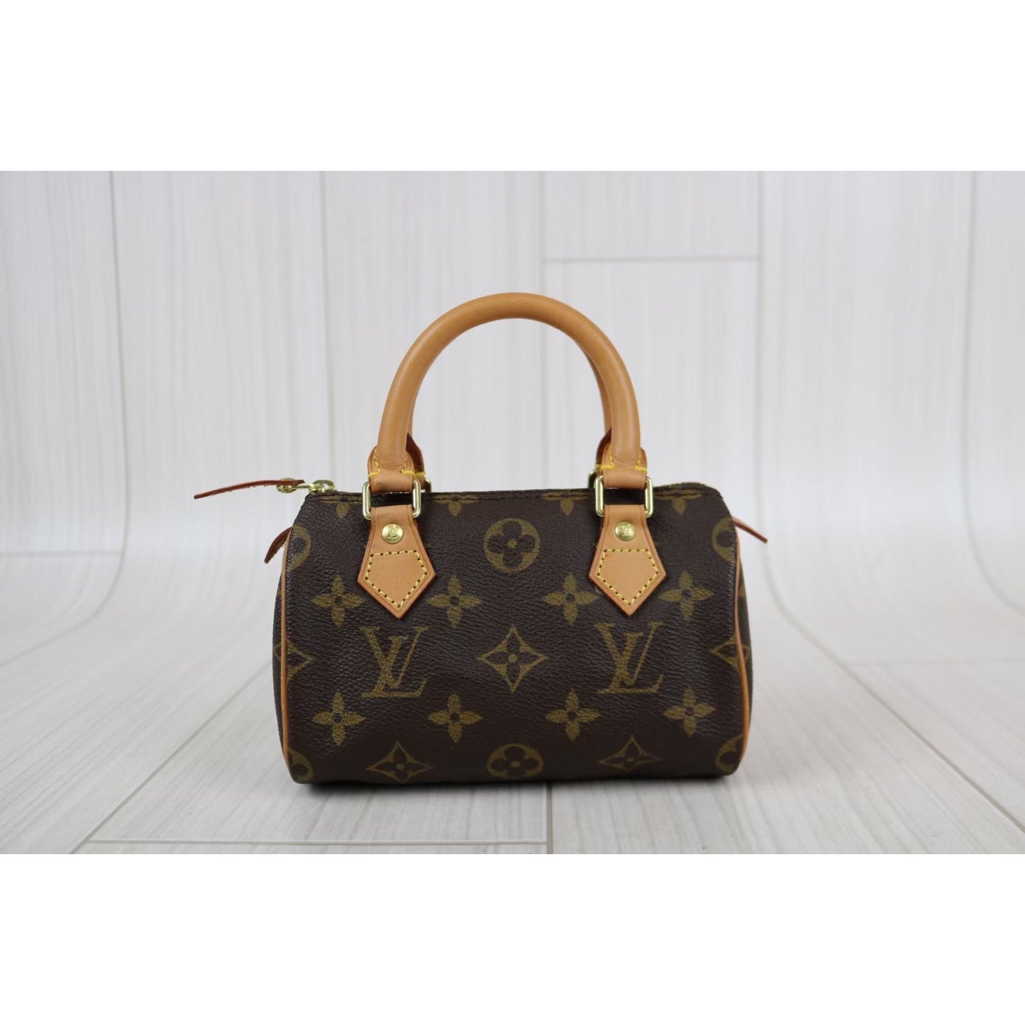 Rank A ｜ LV Monogram Mini Speedy Handbag ｜ 022307