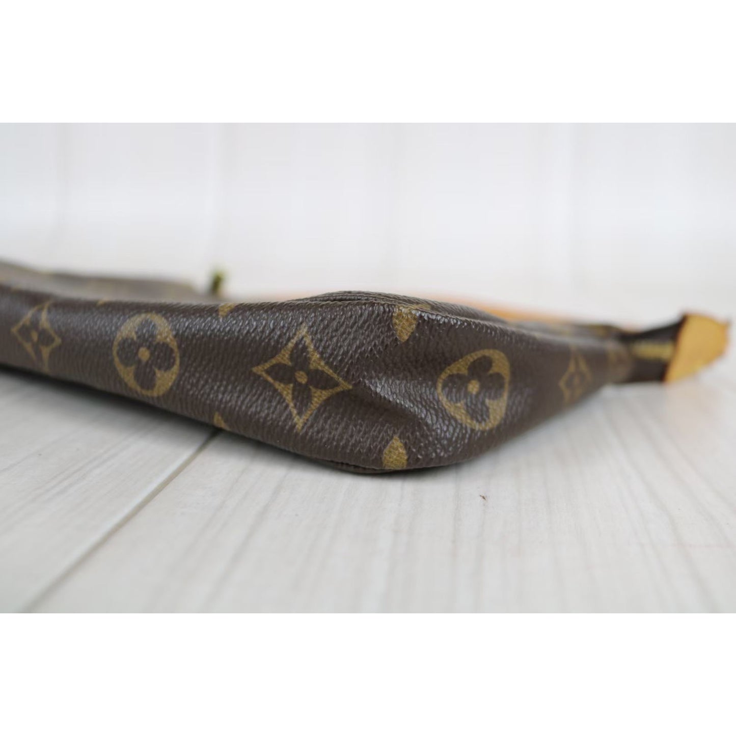 Rank A ｜ LV Monogram Pochette Accessoires ｜030120