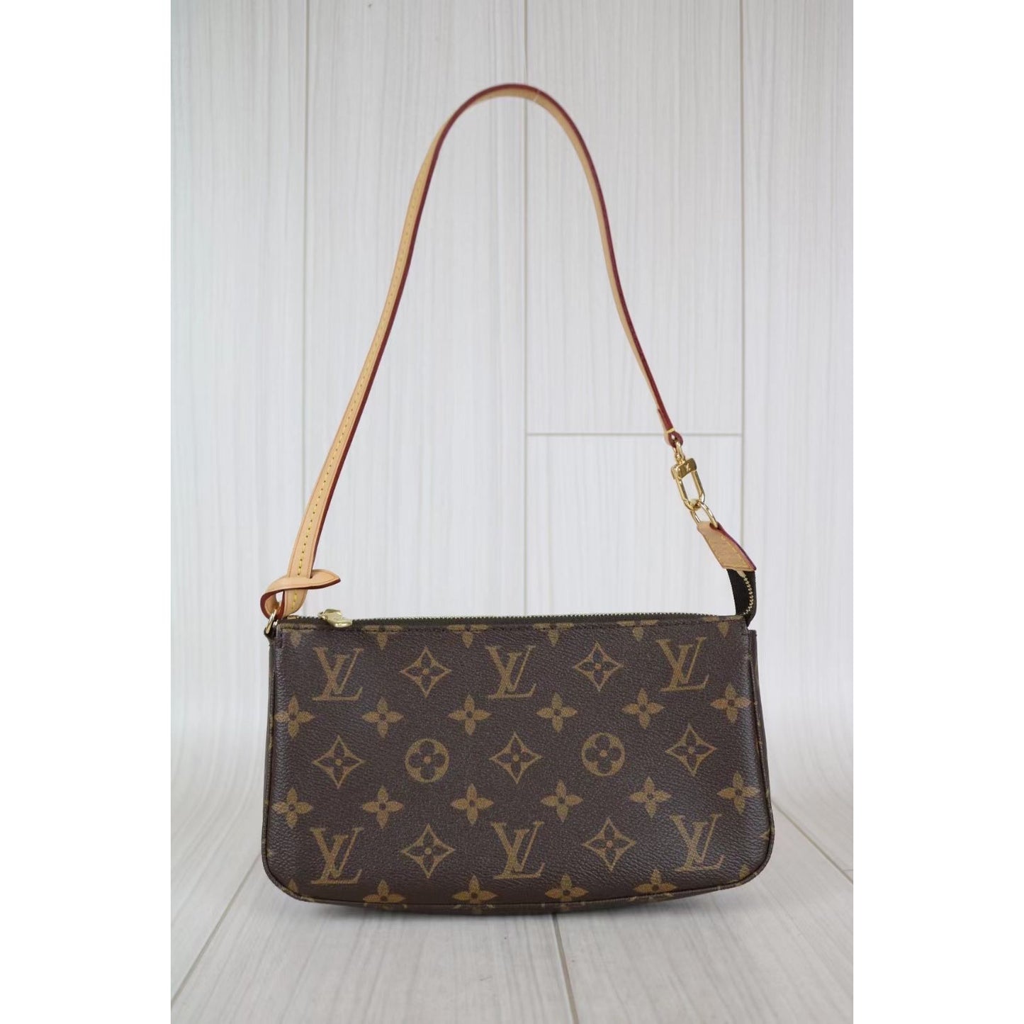 Rank SA ｜ LV Monogram Pochette Accessoires ｜050615