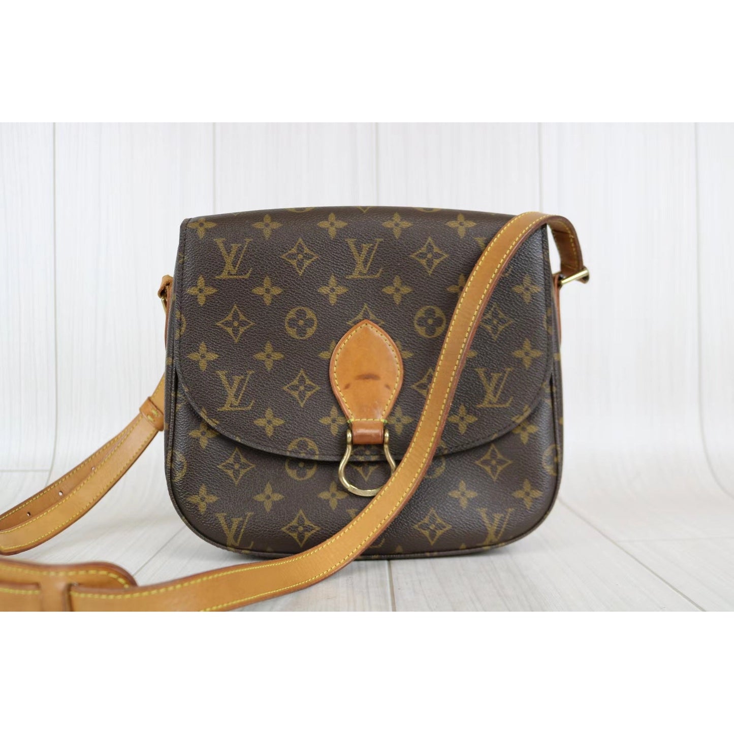 W-Rank AB ｜ LV Monogram Saint Cloud GM Shoulder Bag ｜041802