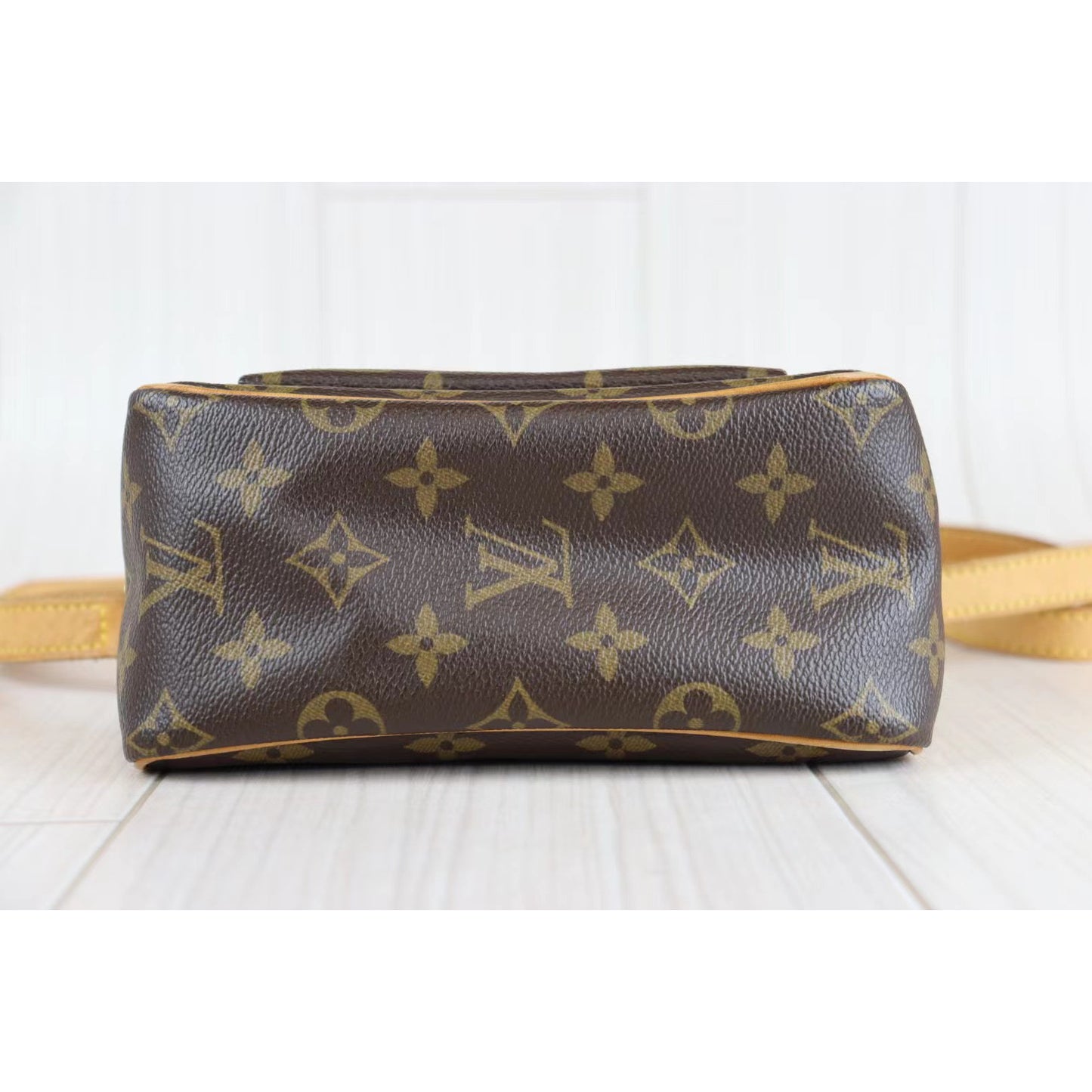 Rank AB｜ LV Monogram Viva cite PM Shoulder Bag ｜080501