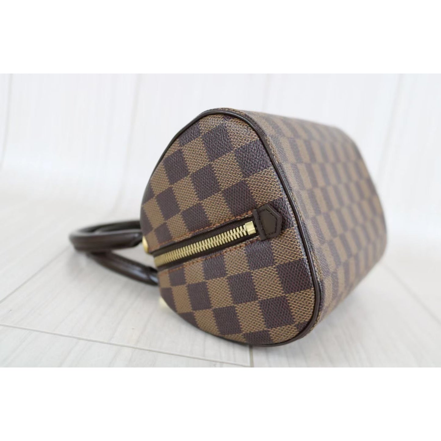 Rank SA ｜ LV Damier Handbag ｜041809