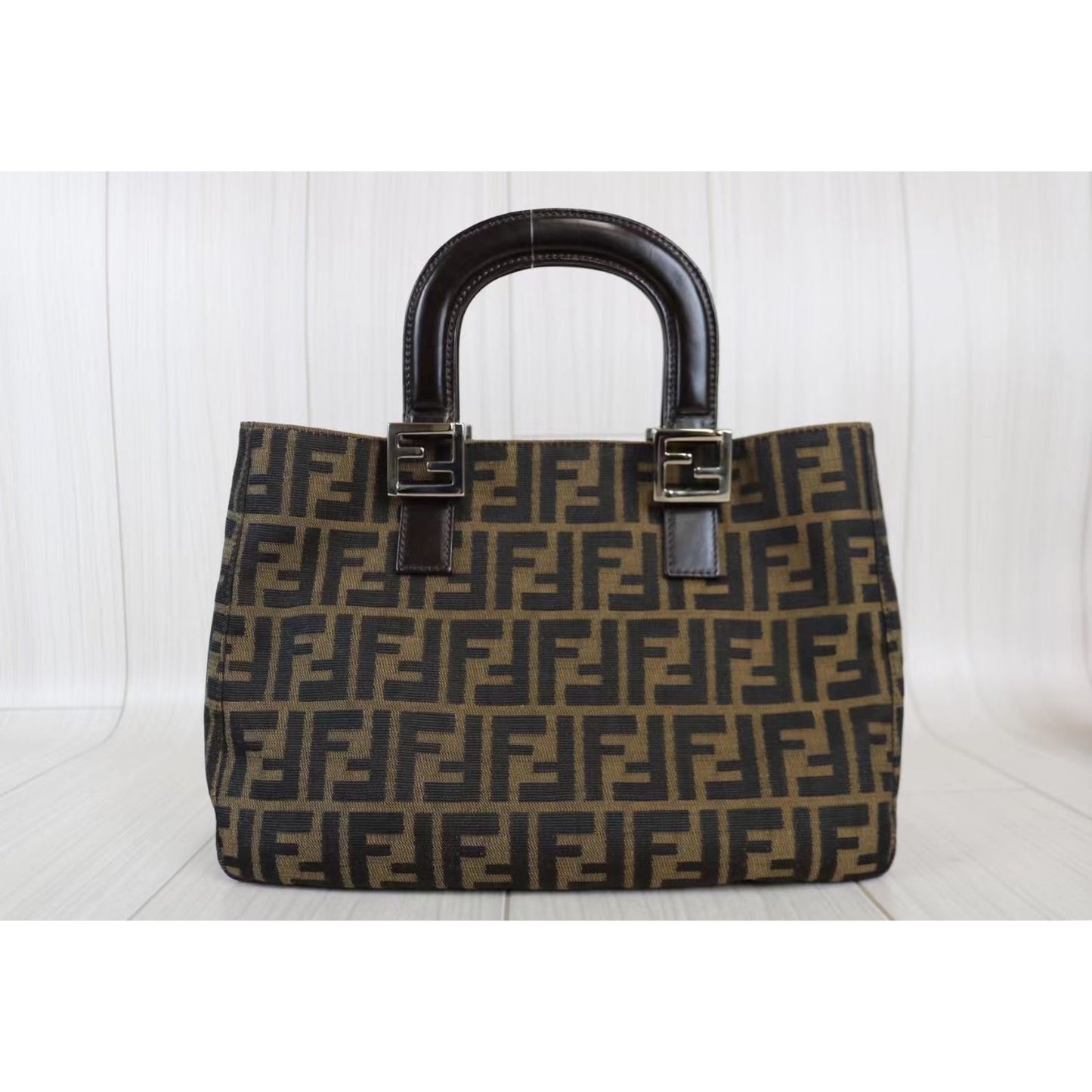 Rank A ｜ FENDI Zucca Mamma Baguette HandBag ｜021403