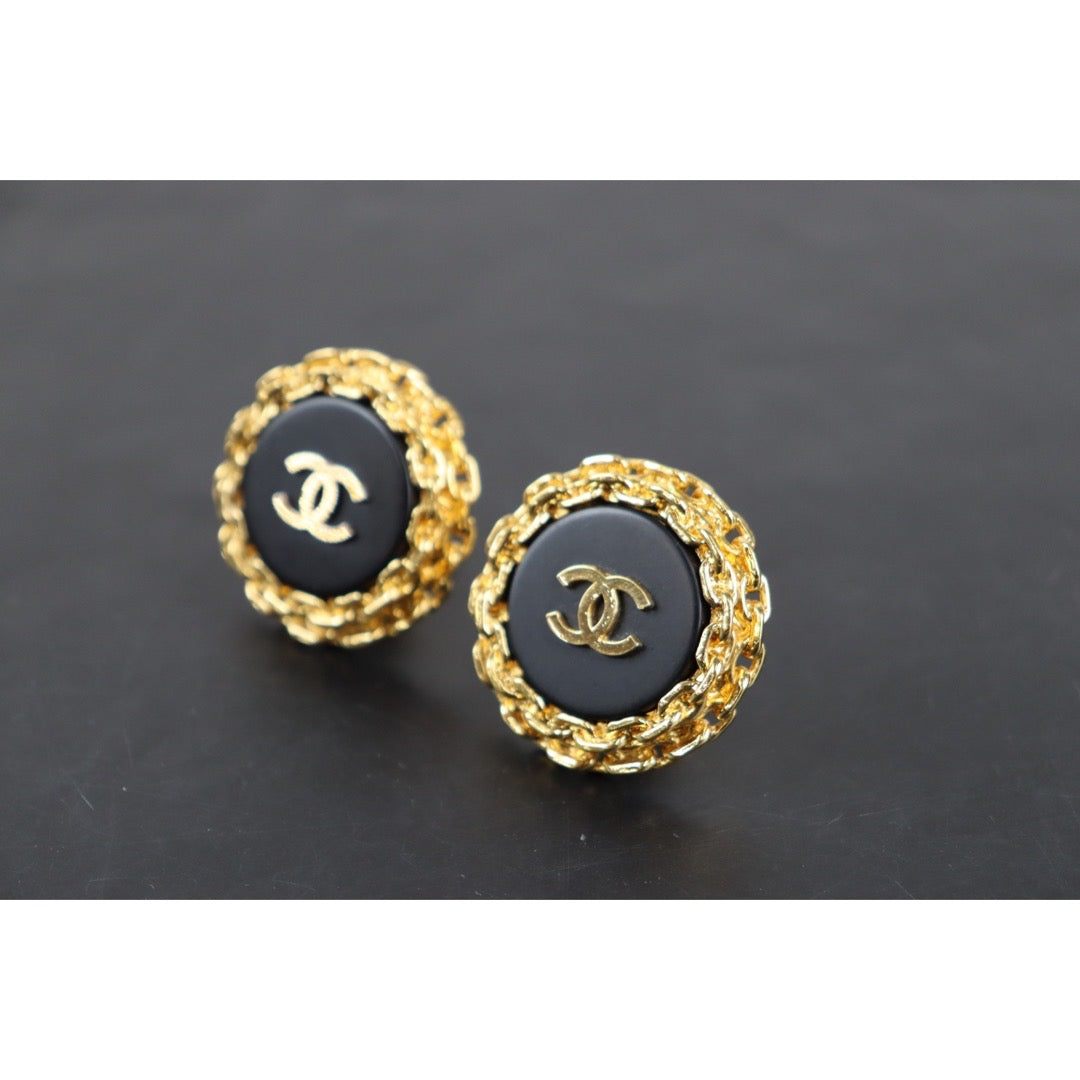 Rank AB｜CHANEL Vintage Earrings ｜22120910