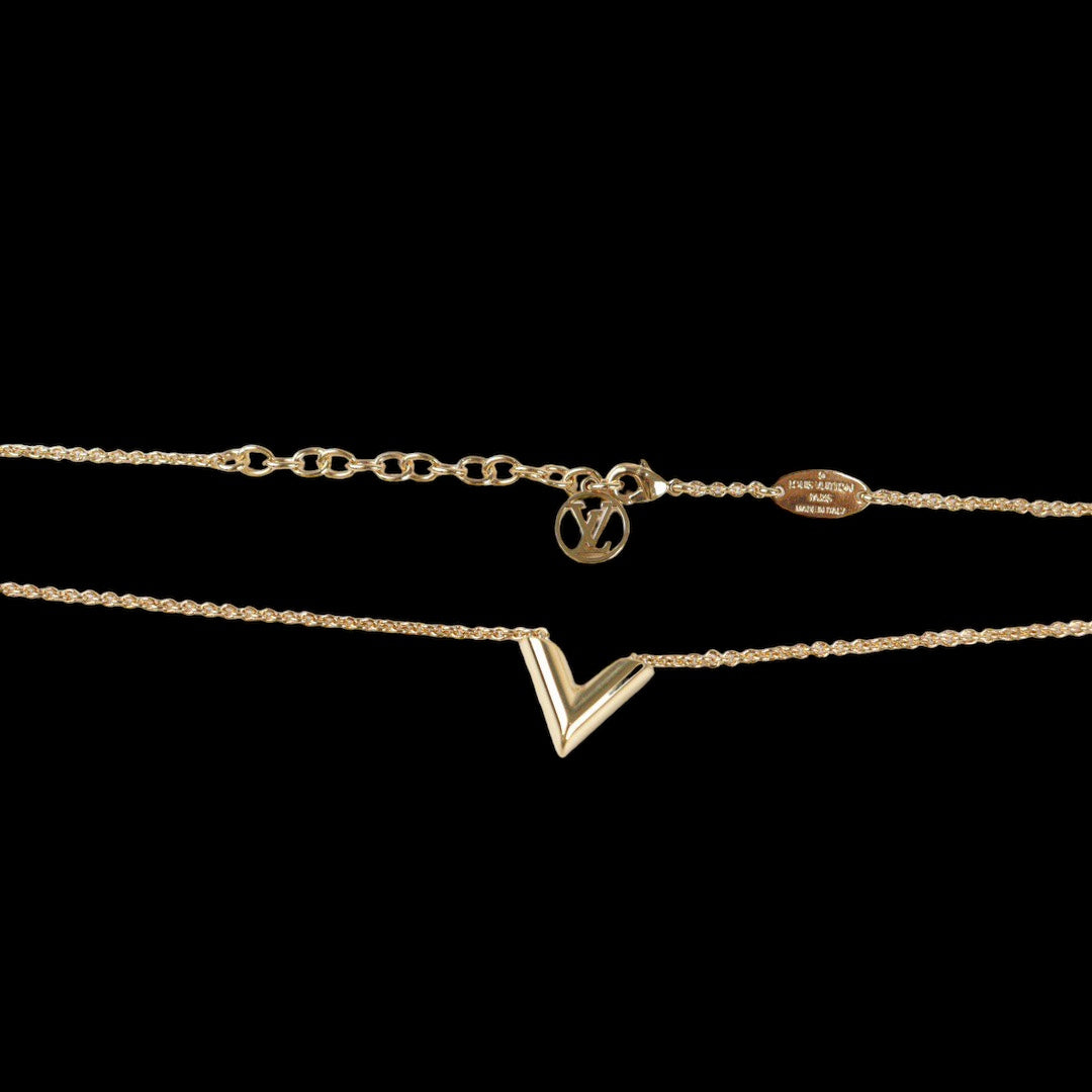 Rank SA ｜ LV Collier Essential V Necklace ｜23041301