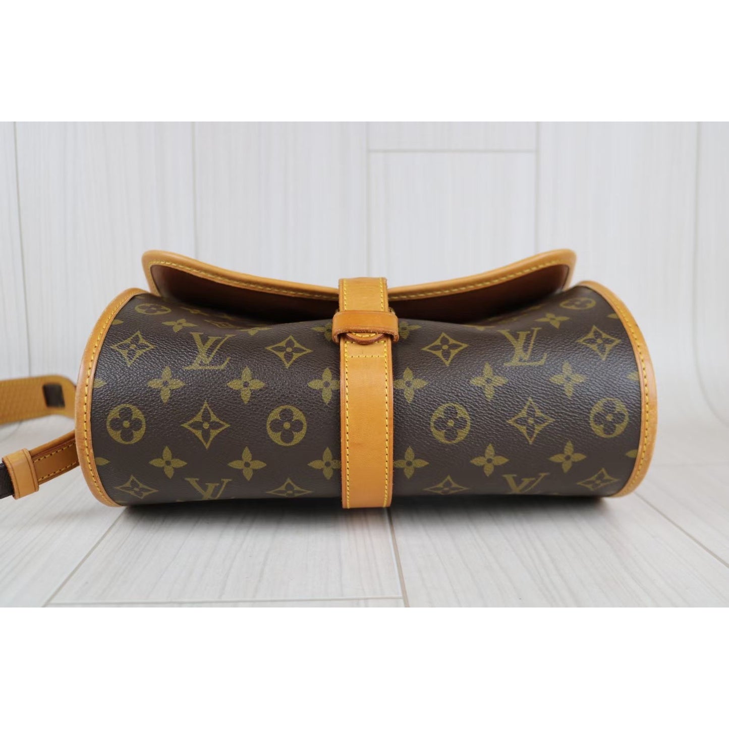 Rank AB｜ LV Monogram Vintage Shoulder Bag ｜061711