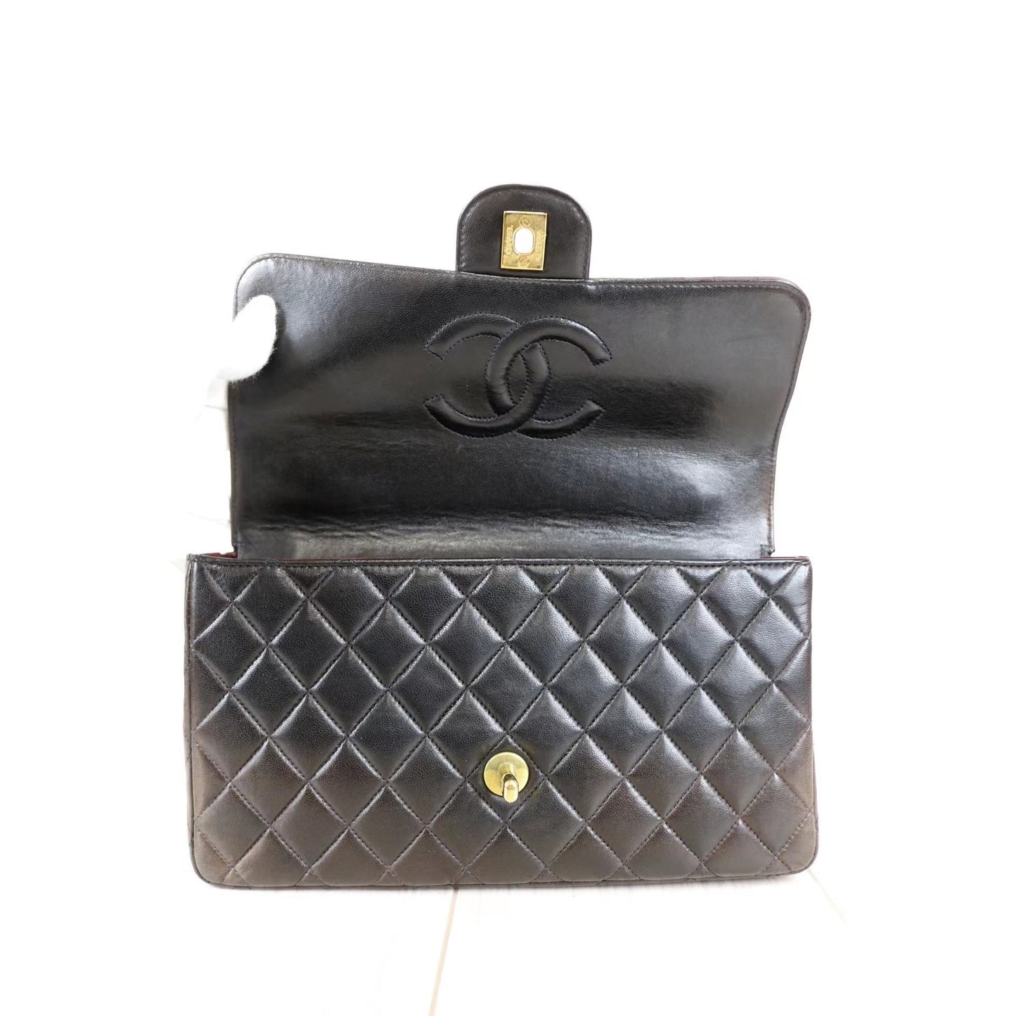 Rank AB ｜ CHANEL Vintage Matrasse COCO Handbag ｜031803