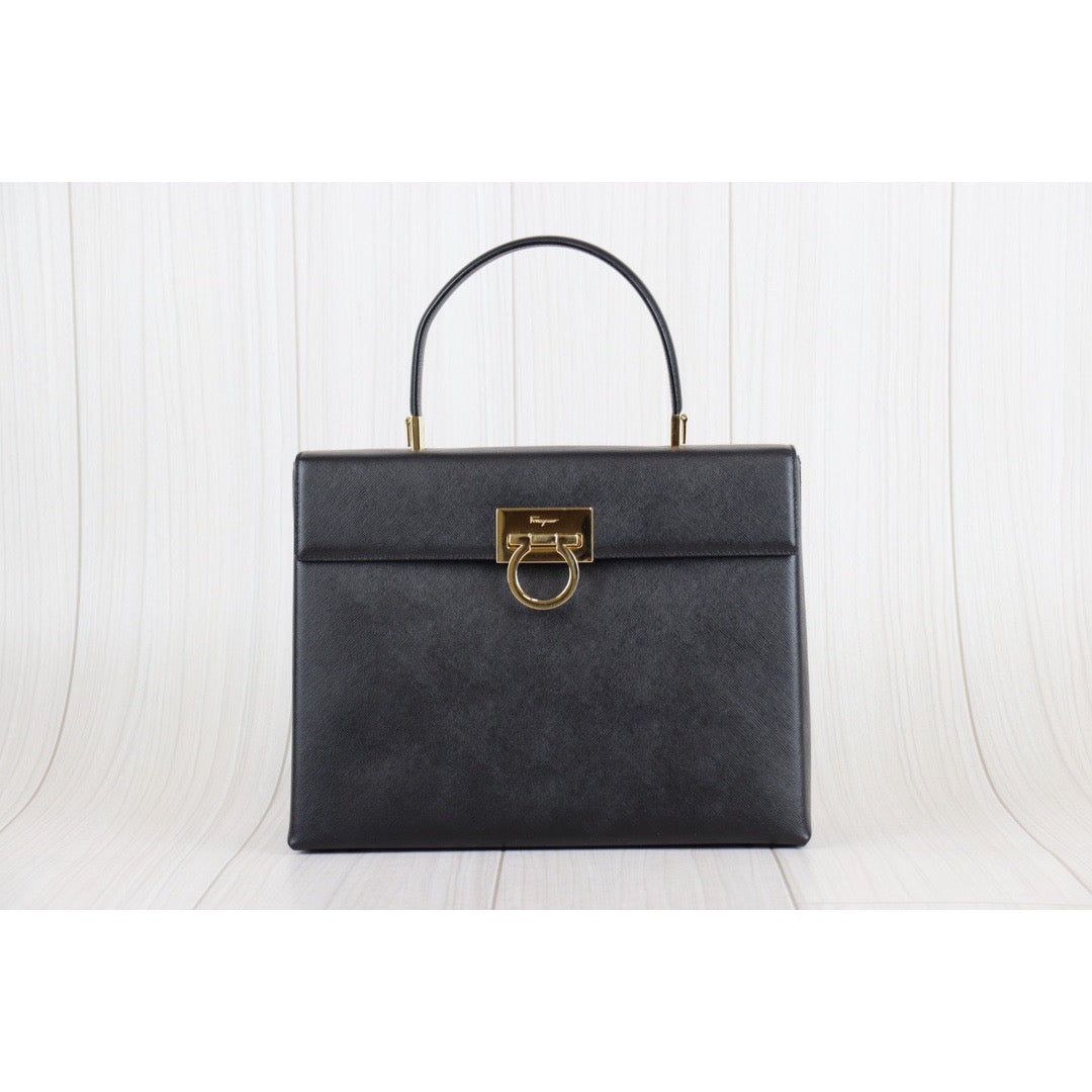 Rank SA ｜Ferragamo Gancini 2WAY Handbag Shoulderbag｜22121208