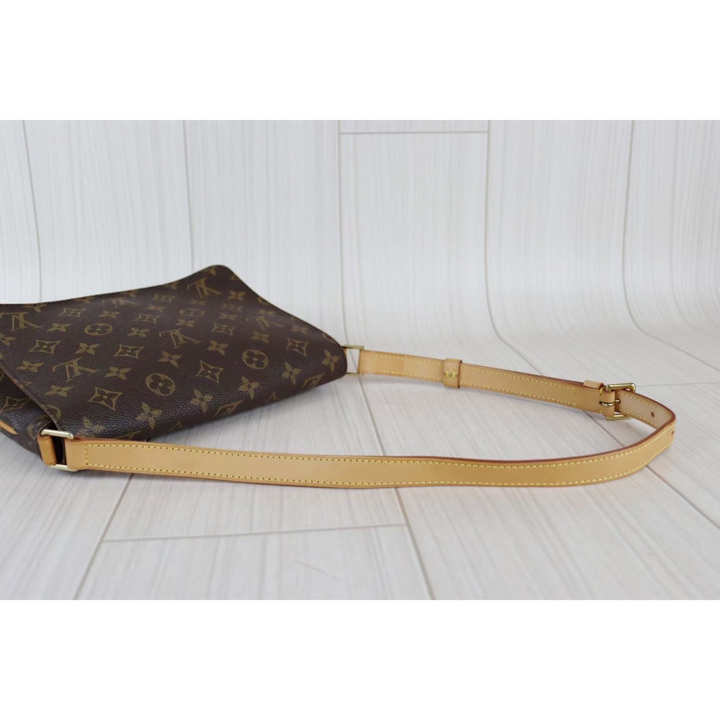 Rank A ｜ LV Monogram Musette Tango Shoulder Bag｜073104