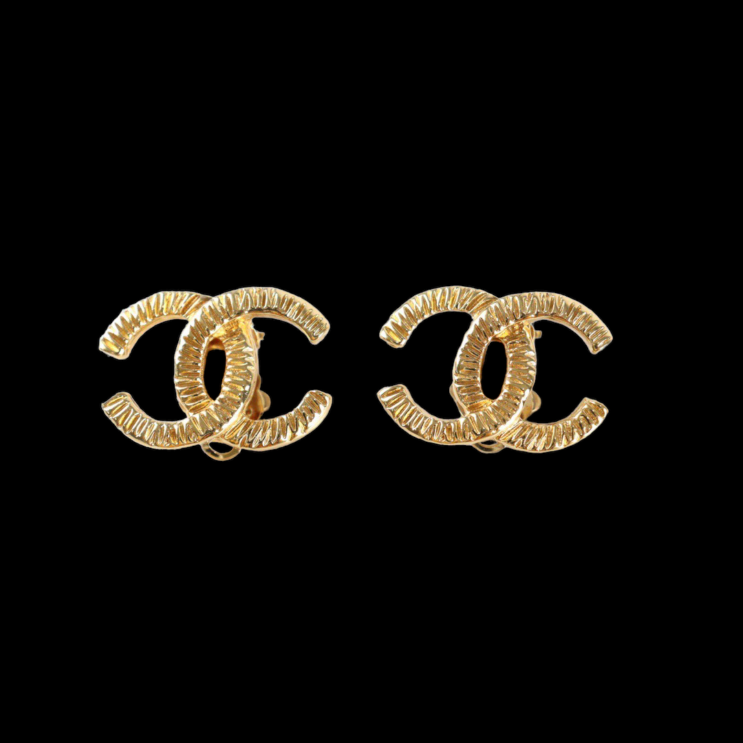 Rank A ｜CHANEL Vintage Earrings ｜23021603