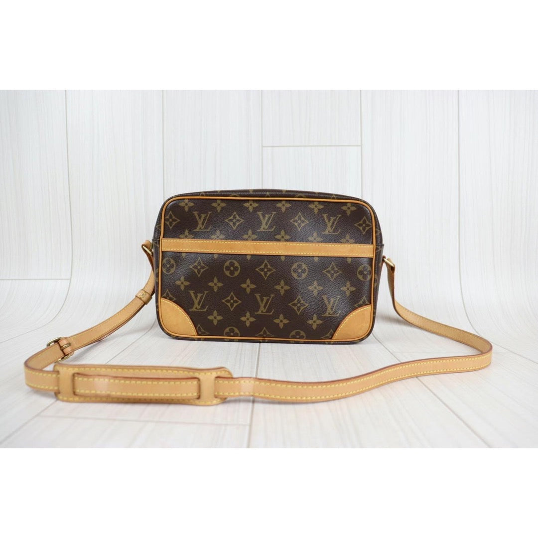 Rank AB ｜ LV Monogram Trocadero 27 Shoulder Bag｜22111604