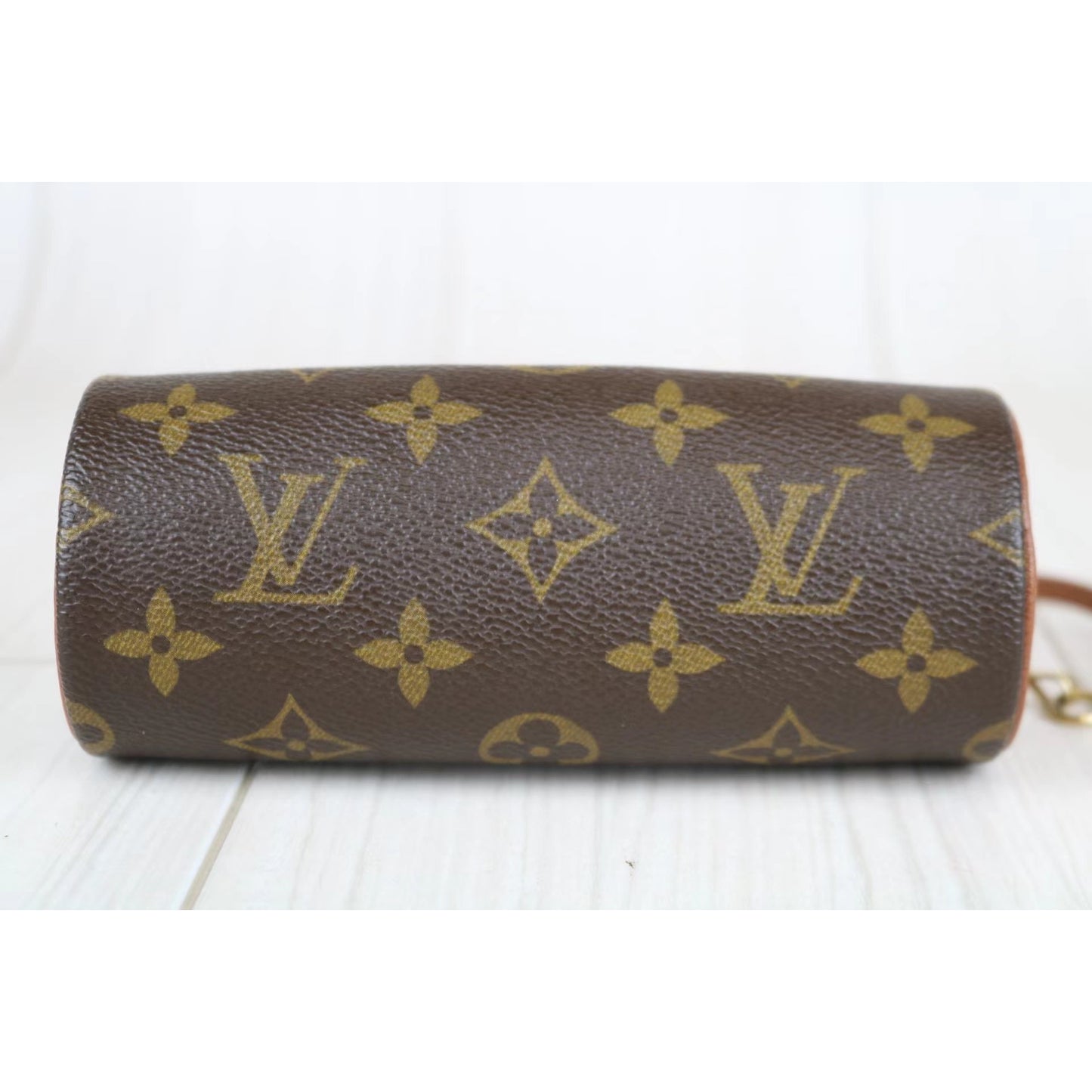 Rank SA ｜ LV Monogram Handbag ｜092805