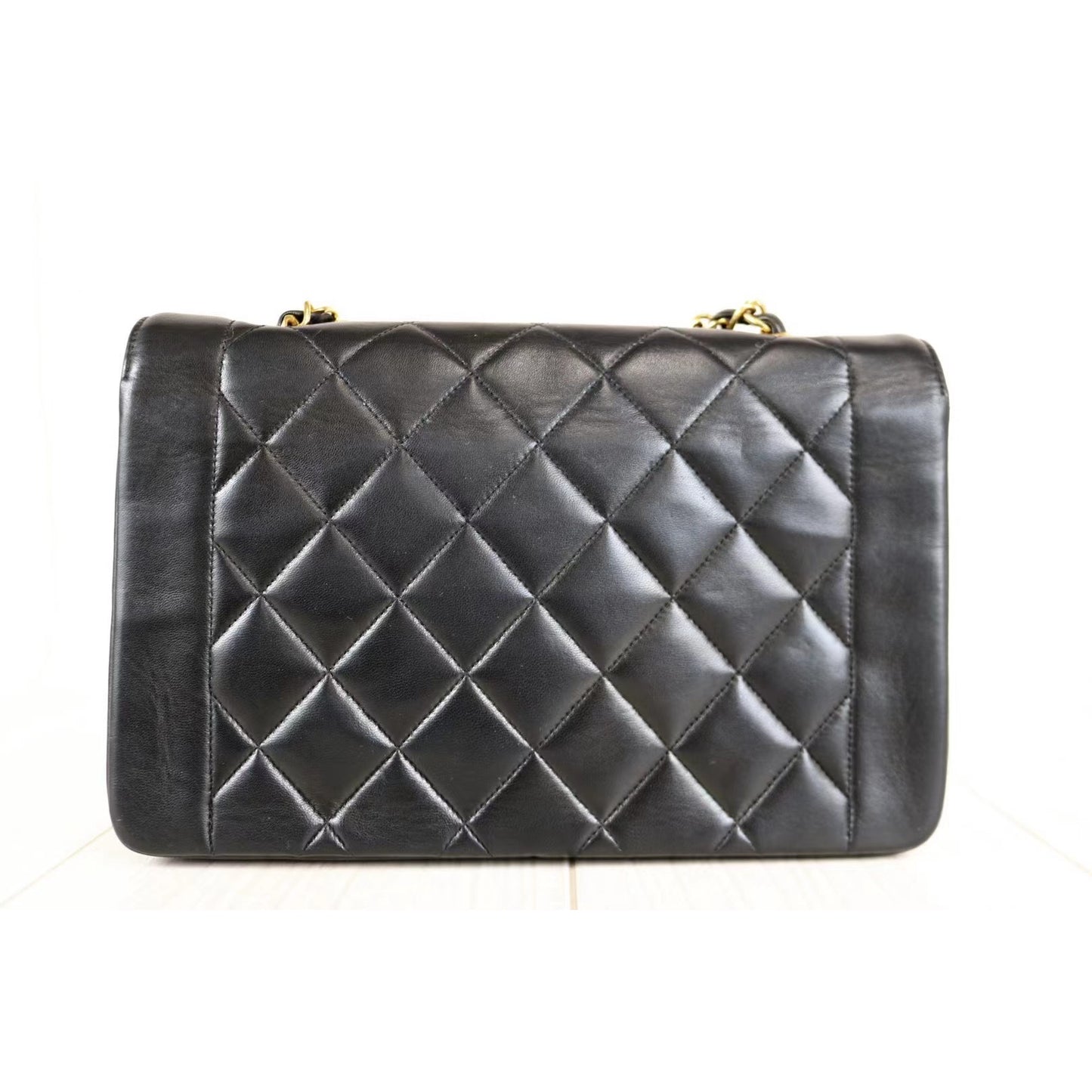 Rank A ｜ CHANEL Matrasse Diana Lamb Skin Double Flap Double Chain Bag ｜031018