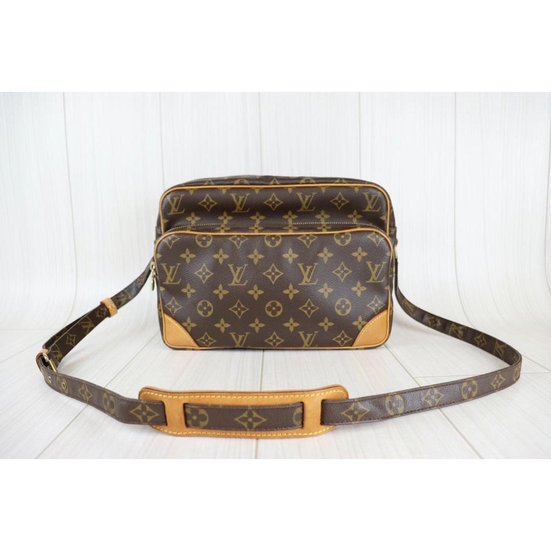 Rank AB ｜LV Monogram Nile Shoulder Bag｜22102605