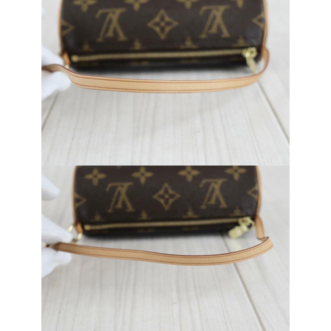 Rank AB ｜ LV Monogram Papillon 30 Handbag ｜22112202