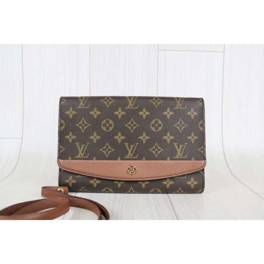 W-Rank AB ｜ LV Monogram Bordeaux MM Shoulder Bag