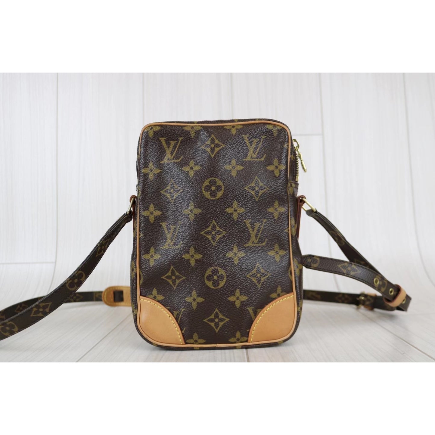 Rank A ｜ LV Monogram Danube Shoulder Bag ｜040904