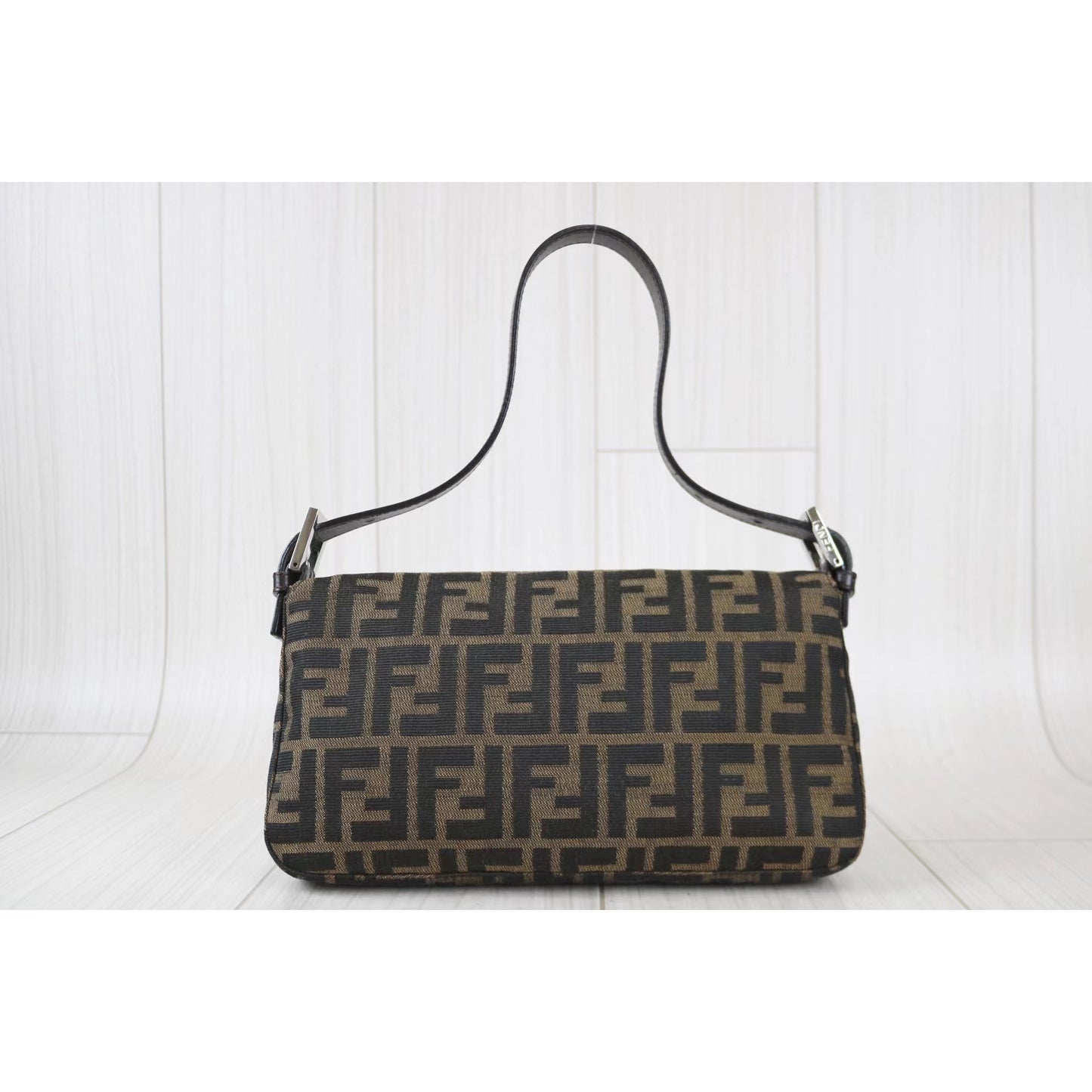 Rank A ｜ FENDI Zucca Mamma Baguette Shoulder Bag ｜020202