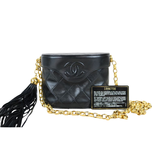 Rank A ｜ CHANEL Vintage Lamb Skin Shoulder Bag ｜052712